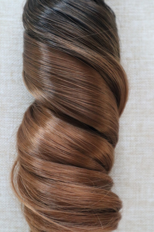 French Curl Braiding Hair – Black to Honey (B29)
