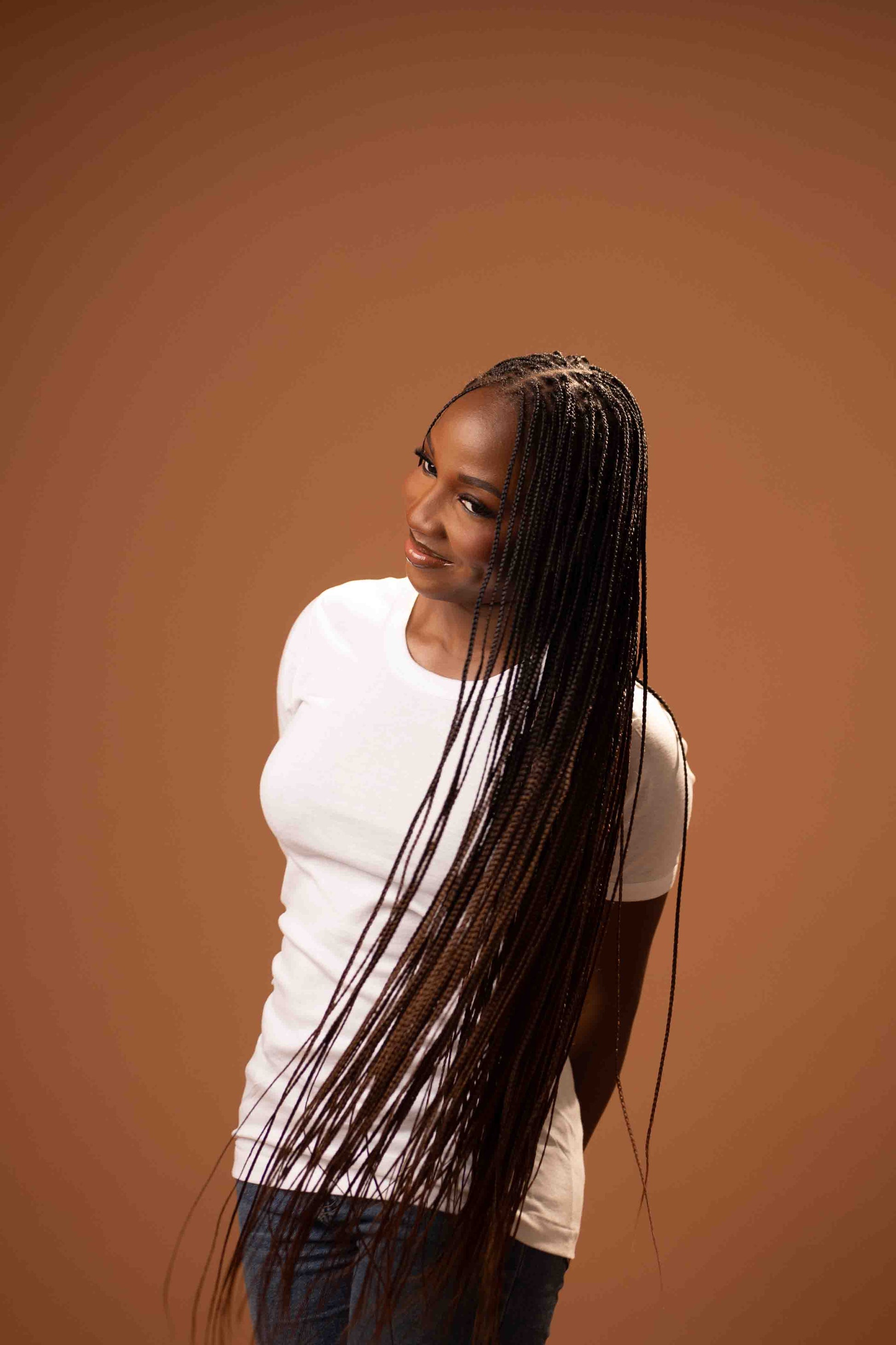 Bone Straight Braiding Hair – Black to Honey (C16)